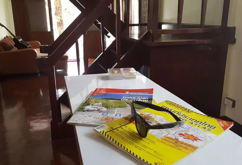پانسیون Emmanuel Guesthouse