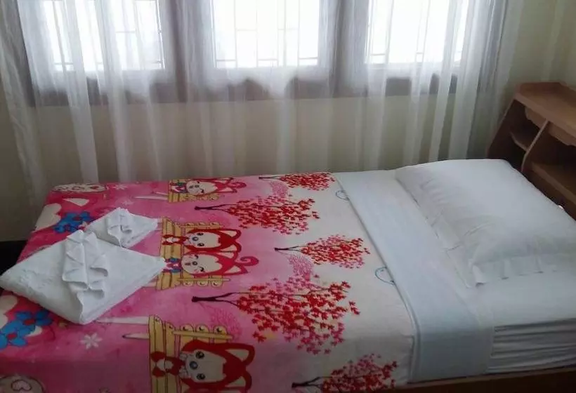 پانسیون Emmanuel Guesthouse