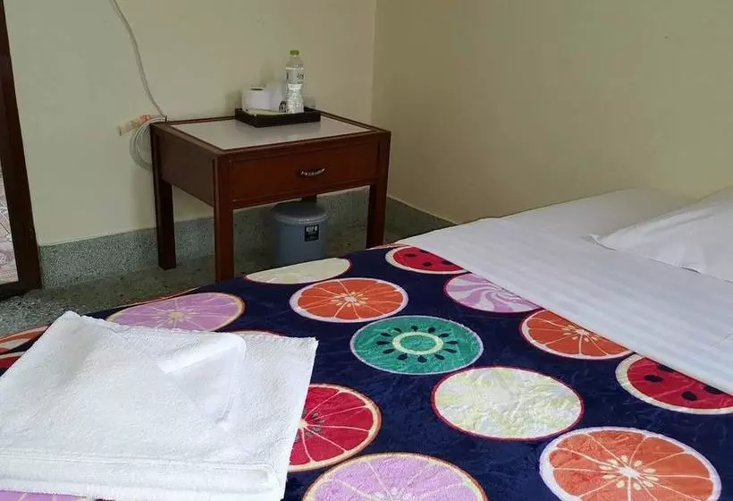 پانسیون Emmanuel Guesthouse