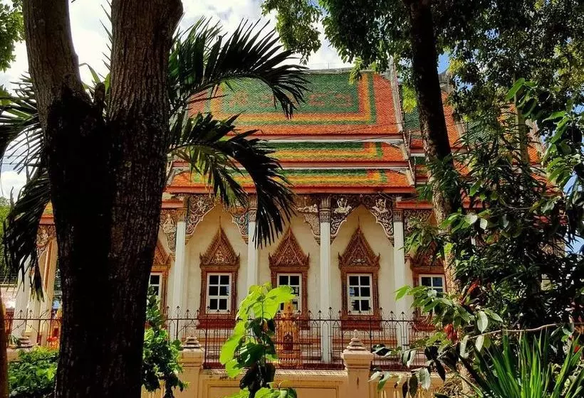 پانسیون Emmanuel Guesthouse