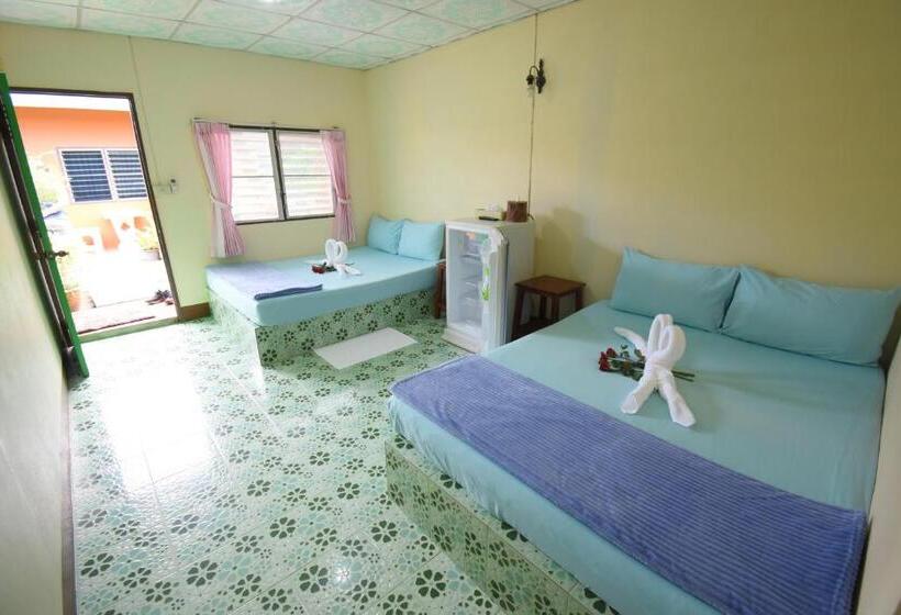 펜션 Mukda Guesthouse