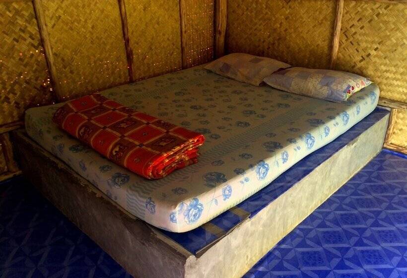 膳宿费 Sleepy Hut Pai