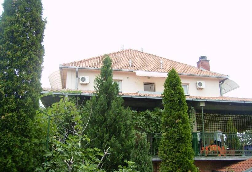 ベッドアンドブレックファースト Villa Nevenka Rooms