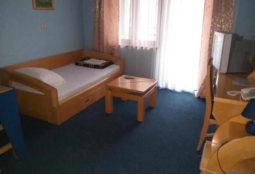 Garni Hotel Lupus