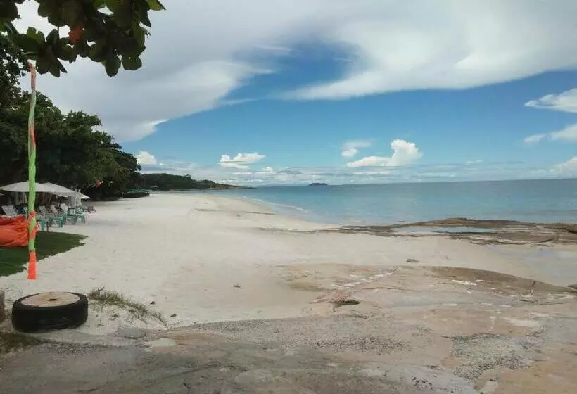 Green Bay Samed Resort