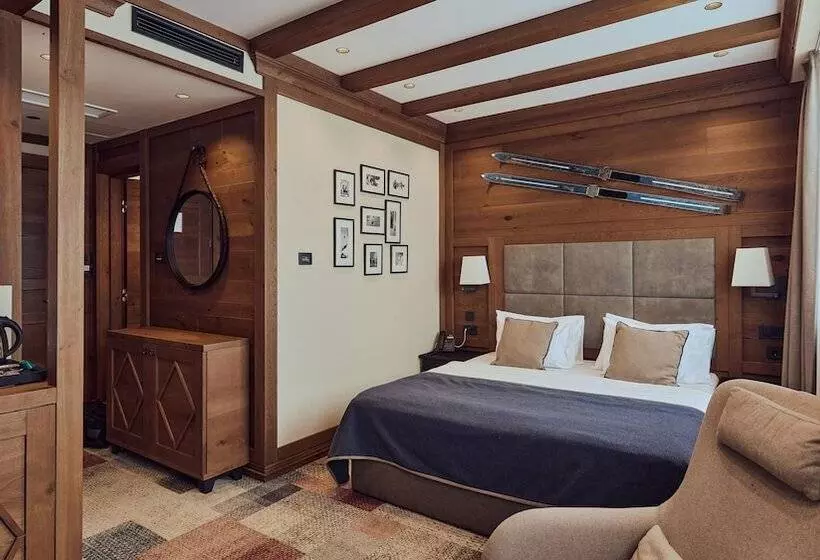Grey Hotel Kopaonik