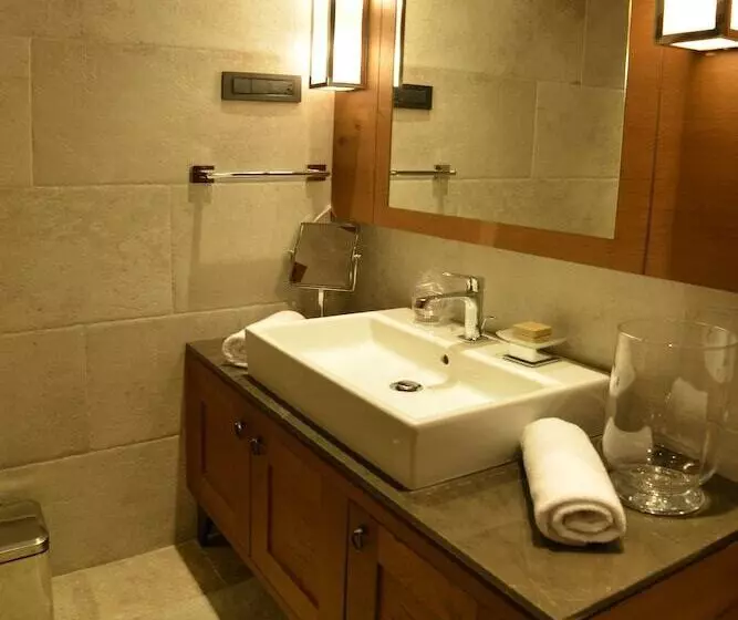 Grey Hotel Kopaonik