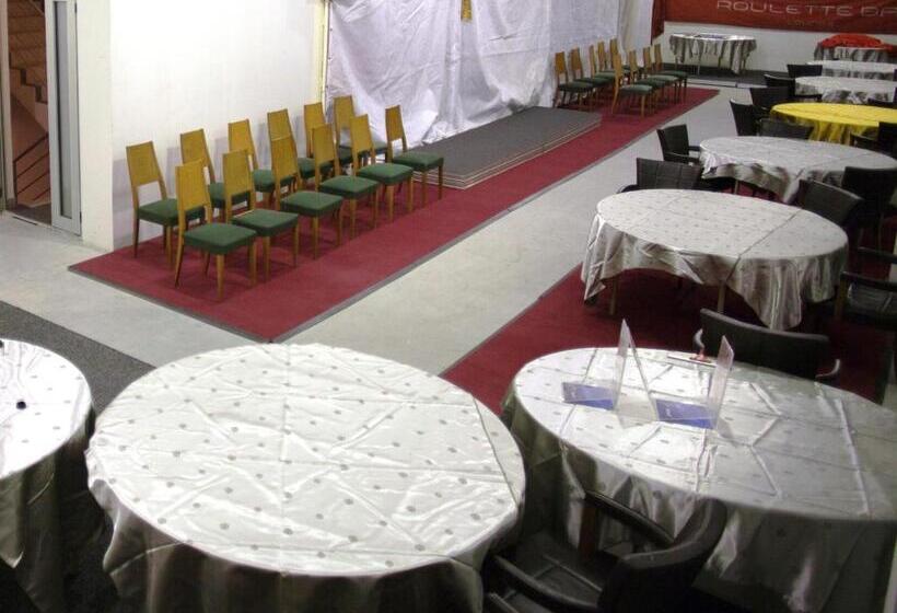 בית מלון כפרי B&b Stadion