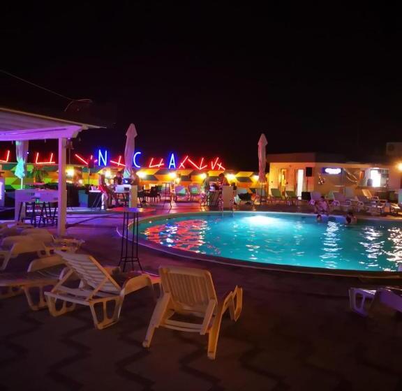 هتل Euforia Lounge