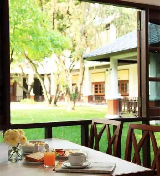 ホテル Korat Resort