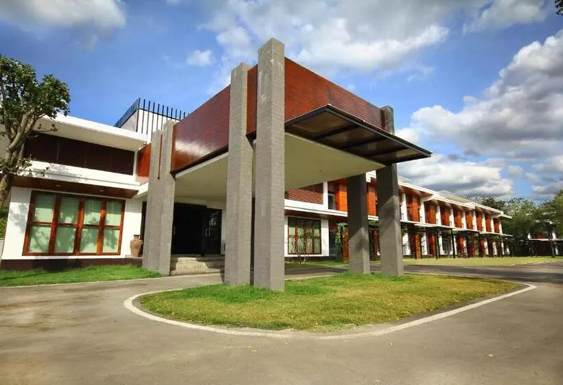 Intara Resort