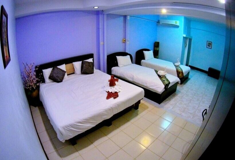 膳宿费 Baanrapeepong Boutique