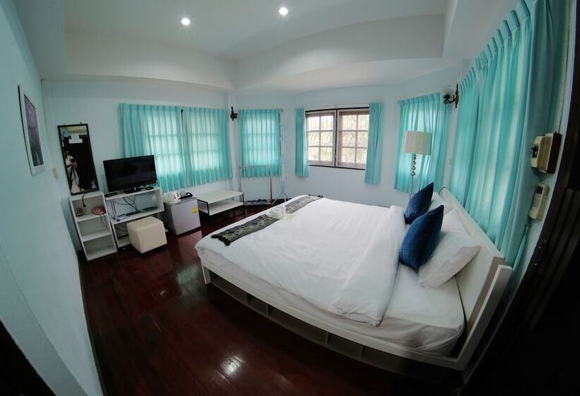 膳宿费 Baanrapeepong Boutique