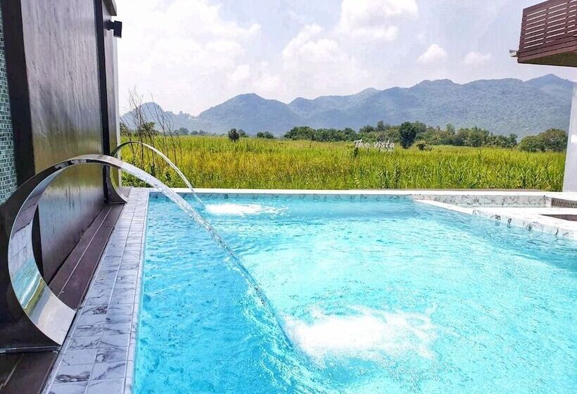 منتجع The Vista Pool Villa