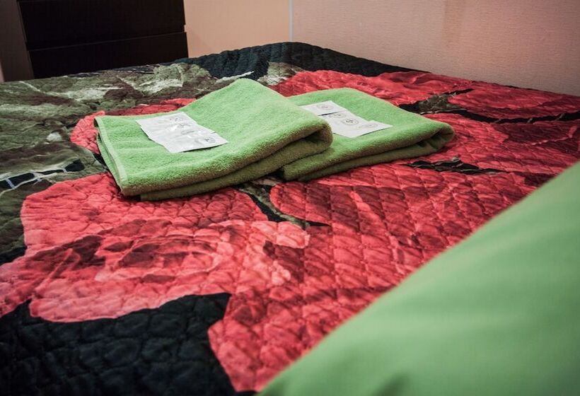 Samsonov Hotel On Marata