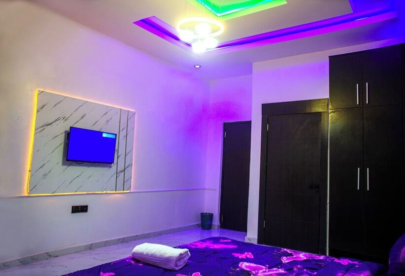 Richvilla Apartments & Hotels