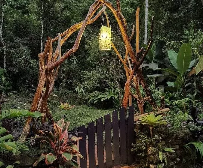 Hotelli Chirripo Art