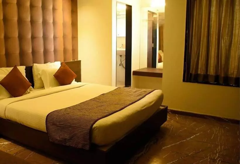 ホテル King S Kraft Stay Inn Rajkot