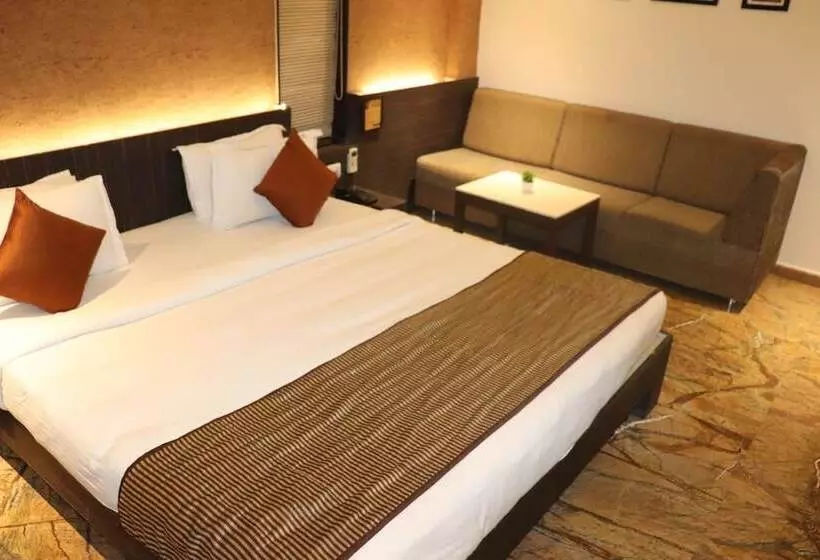 ホテル King S Kraft Stay Inn Rajkot