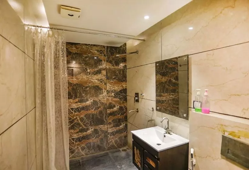 Fabhotel A&v Hospitality