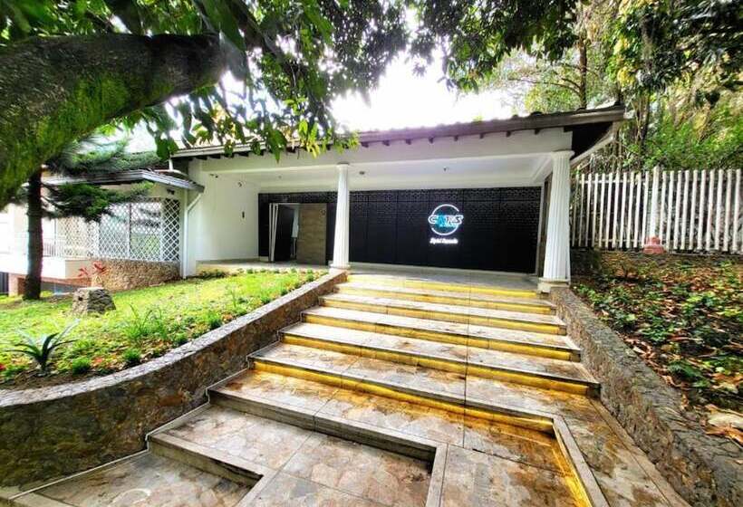 Hostal Caps El Poblado