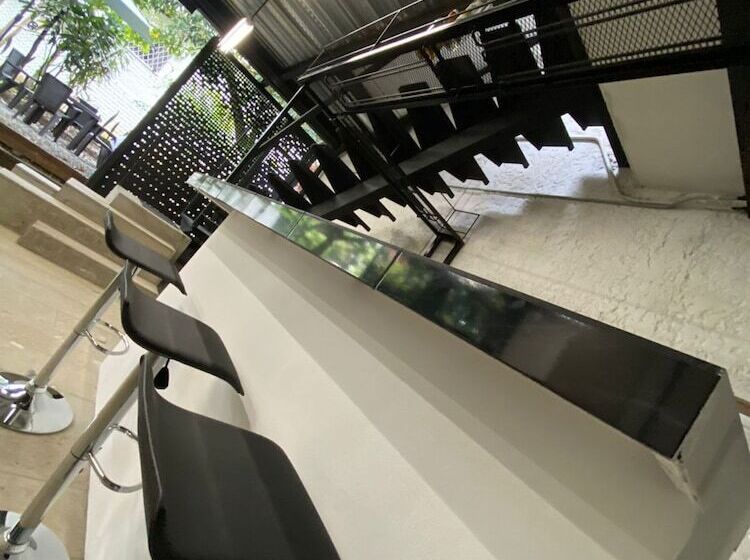 Hostal Caps El Poblado