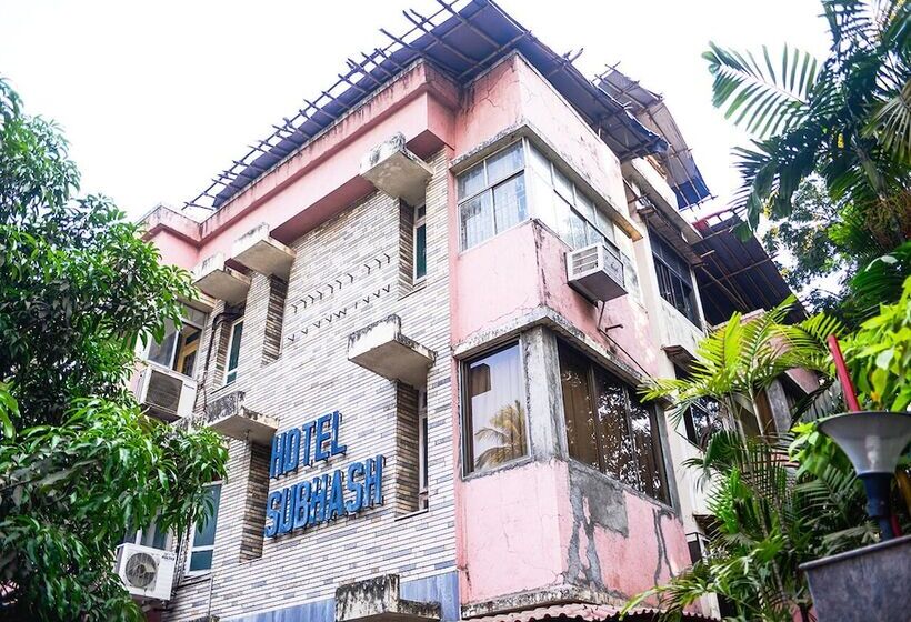 ホテル Subhash