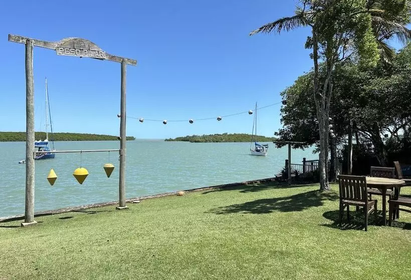 簡易ホテル Vila Oriba