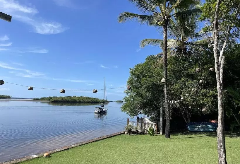 簡易ホテル Vila Oriba