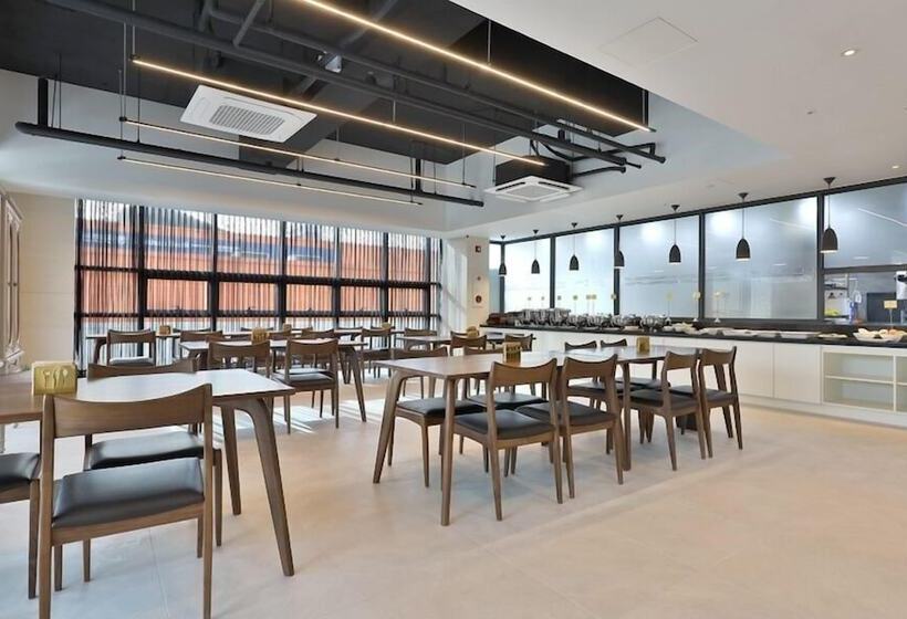 בית מלון כפרי Daegu Billion Western