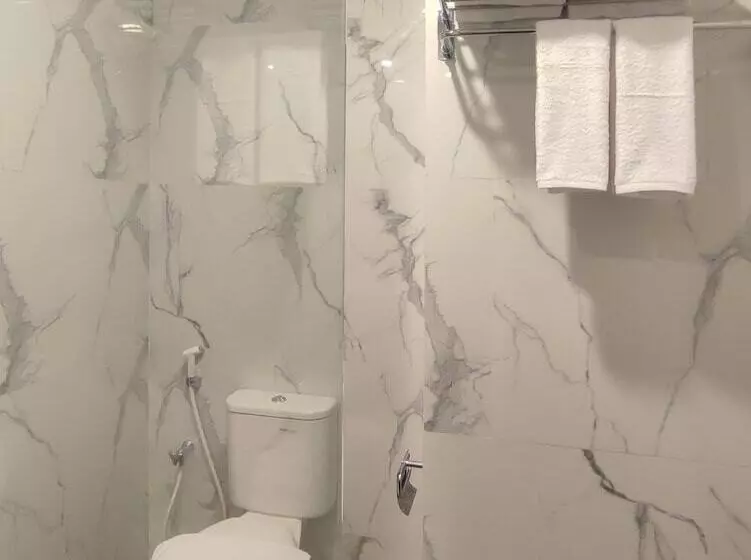 Unhas Hotel & Convention