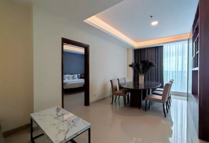 Unhas Hotel & Convention