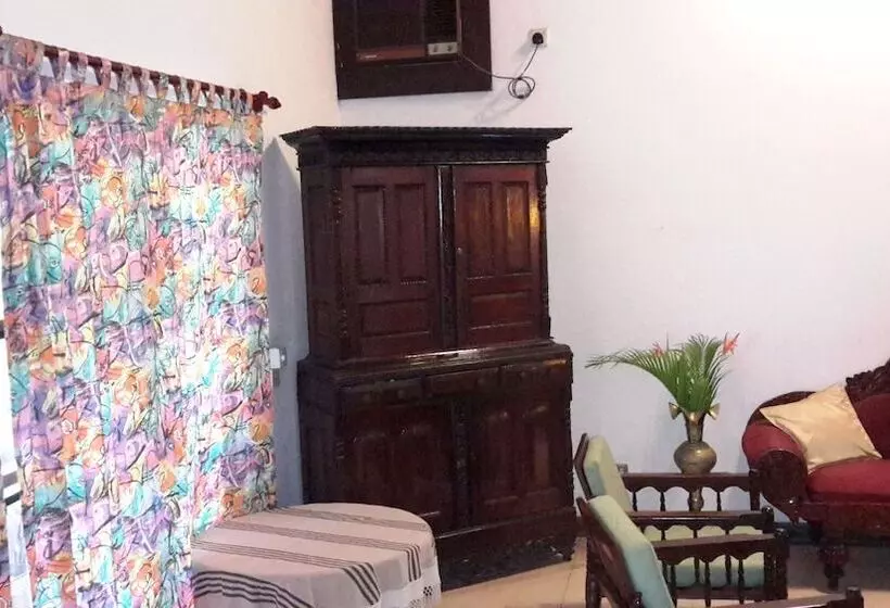 Majatalo Arangala Bungalow