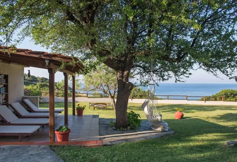 Barbagiannis House