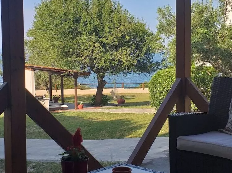 Barbagiannis House