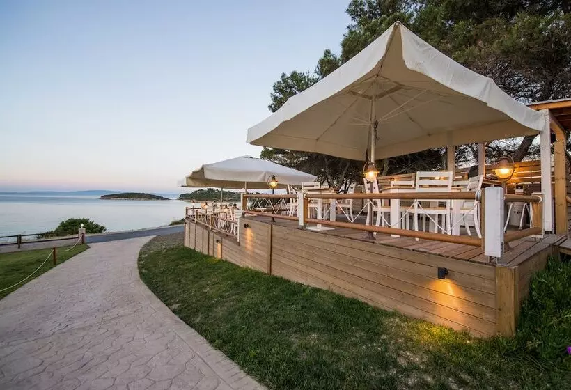 Barbagiannis House