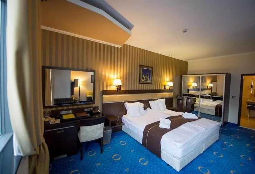 Grand Hotel Hebar