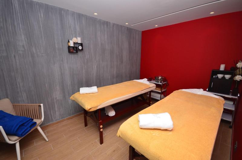 Cyprotel Almyros Natura