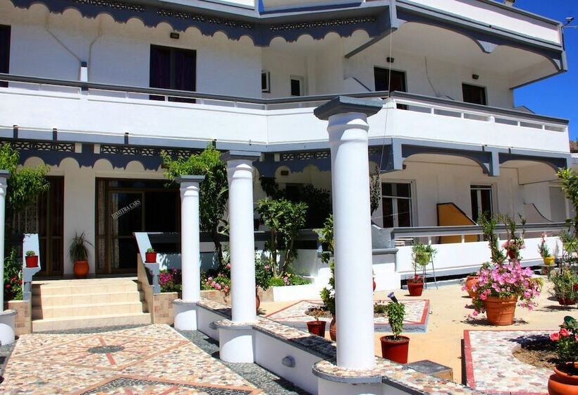 בית מלון כפרי Dimitra Sun