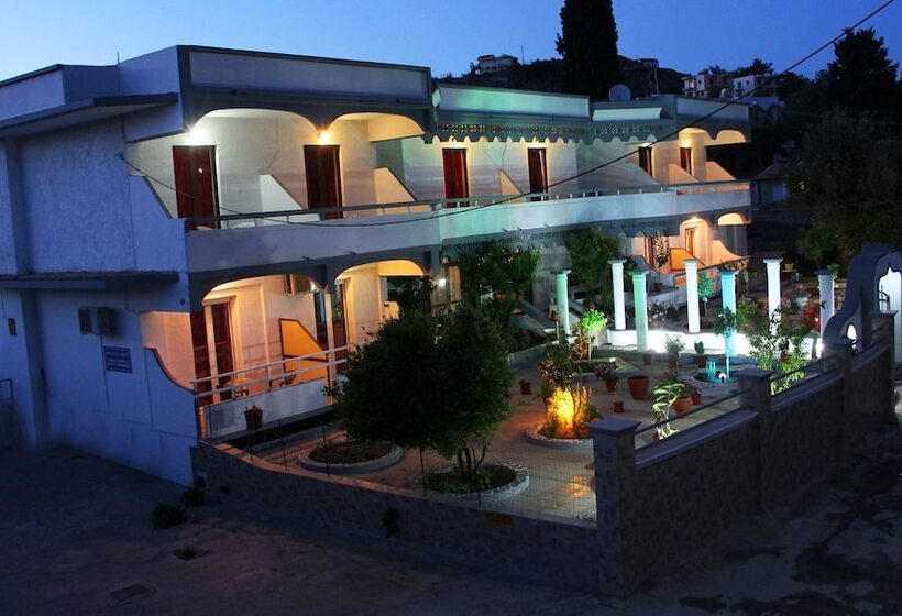 בית מלון כפרי Dimitra Sun