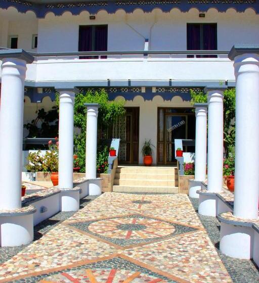 בית מלון כפרי Dimitra Sun