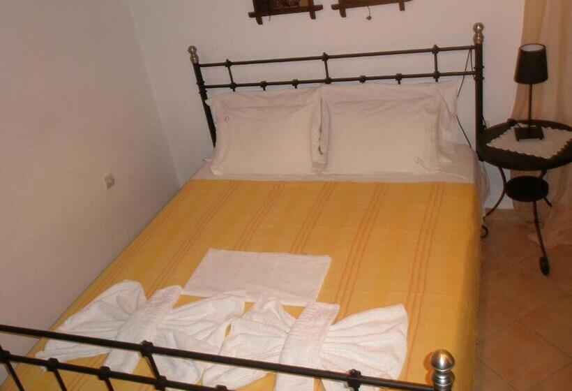 فندق Ionio Gastronomy Suites