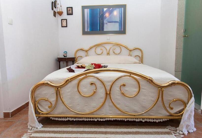 فندق Ionio Gastronomy Suites