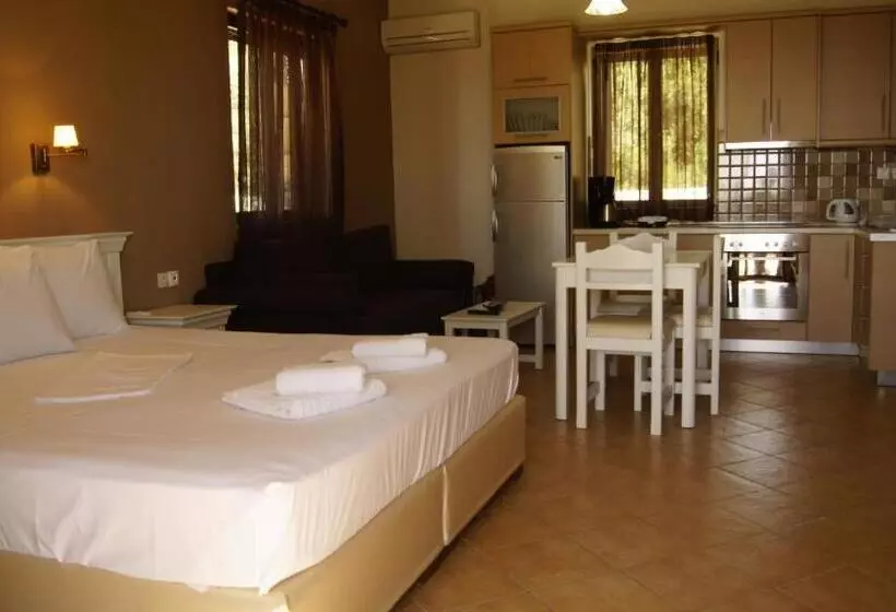 Kolokotronis Hotel & Spa