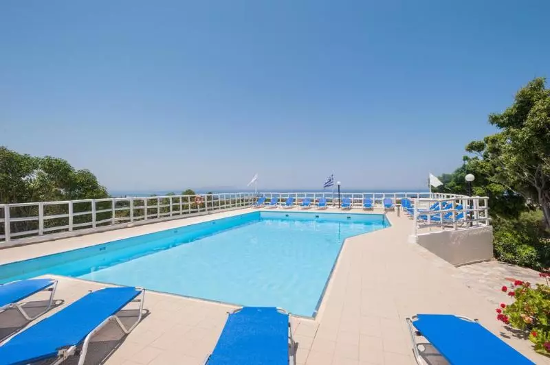 Panorama Seaview Studios & Apartments