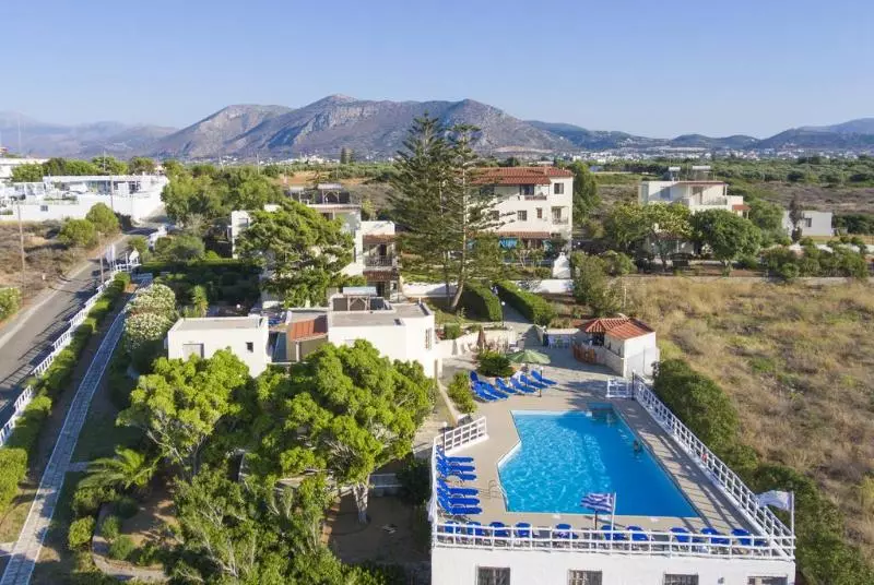 Panorama Seaview Studios & Apartments