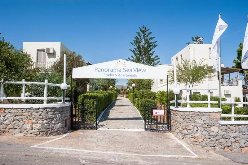 Panorama Seaview Studios & Apartments