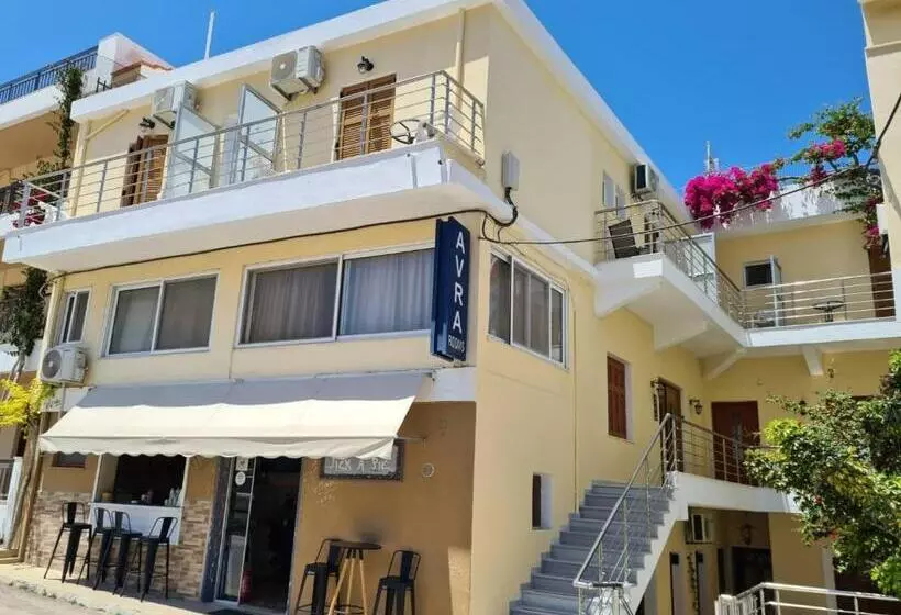 پانسیون Avra Rooms