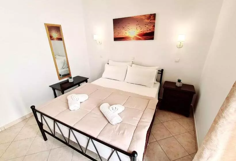 پانسیون Avra Rooms