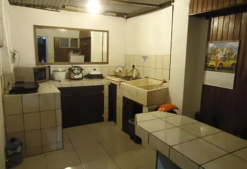 Costa Rica Love Apartments & Rooms   Hostel